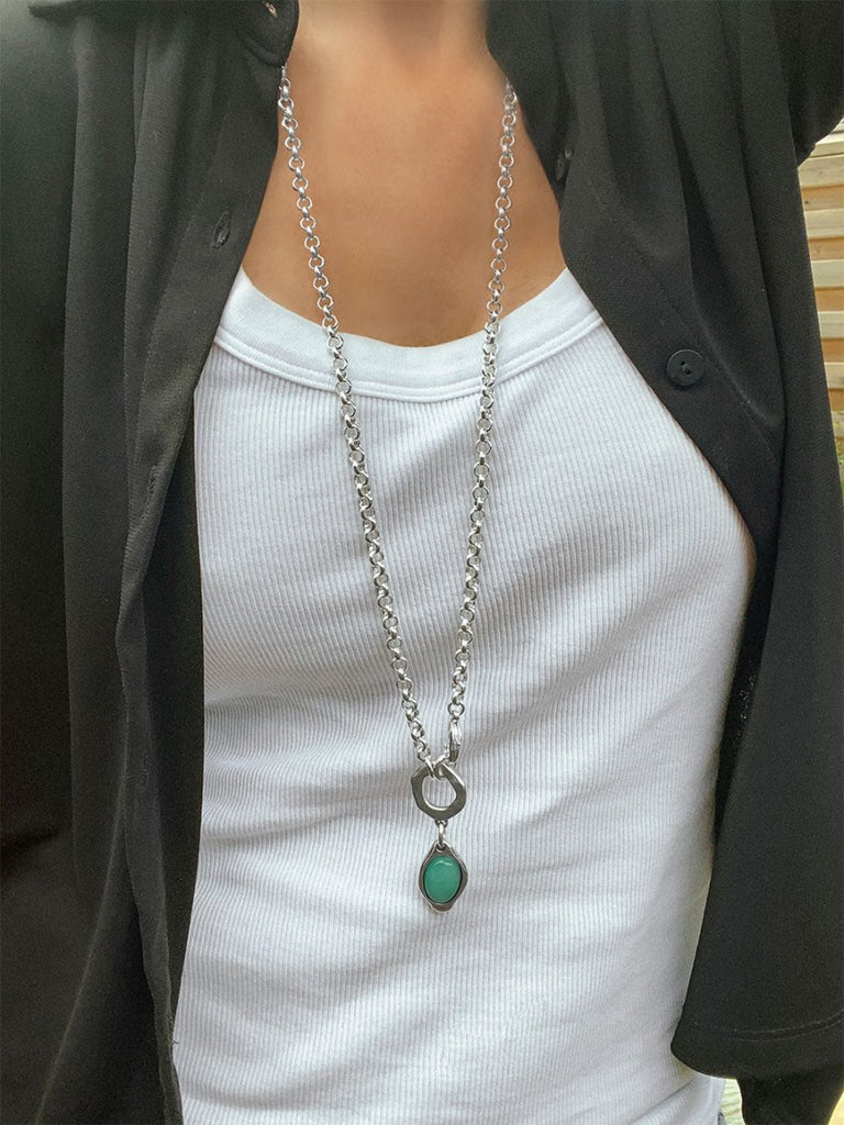Ketten - Lange Halskette mit blauem Jade-Anhänger - - Beau Soleil Jewelry