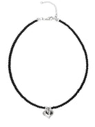 Ketten - Halskette mit Herzanhänger und Glasperlen - Schwarz - Beau Soleil Jewelry
