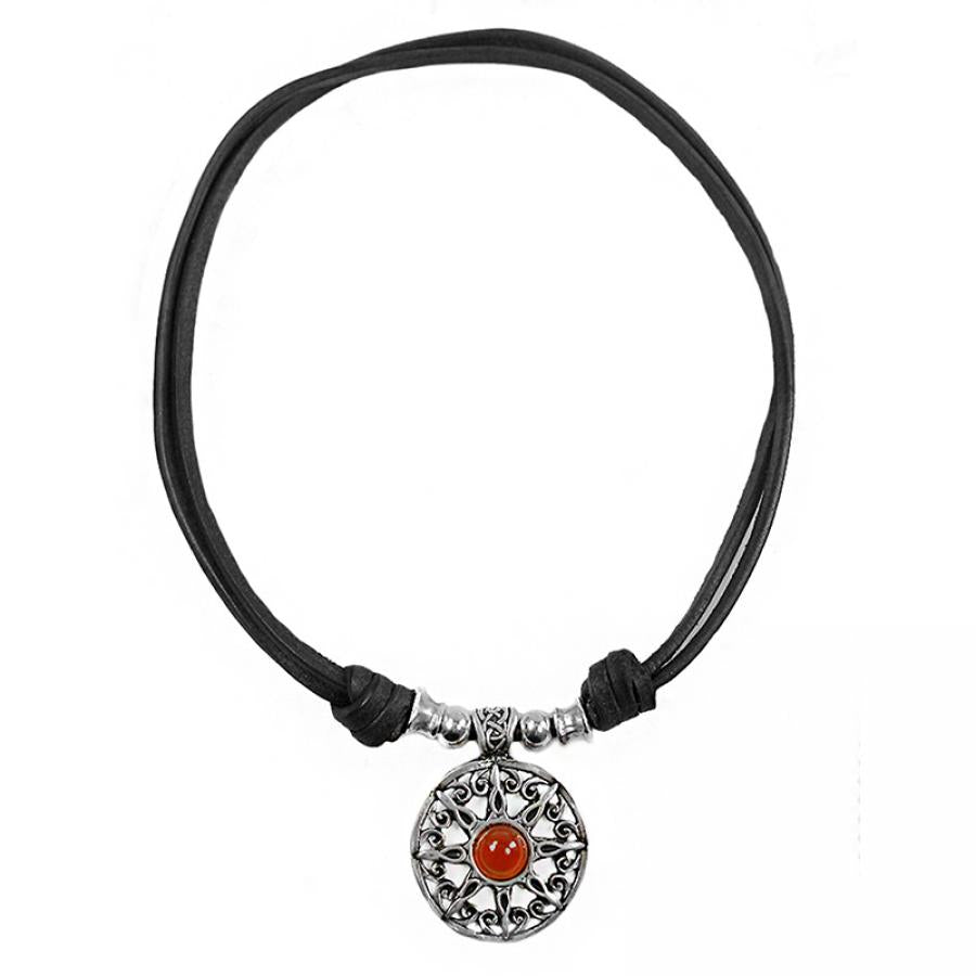 Ketten - Lederkette Sonnenanhänger Karneol - Schwarz - K181-schwarz-carneol - Beau Soleil Jewelry