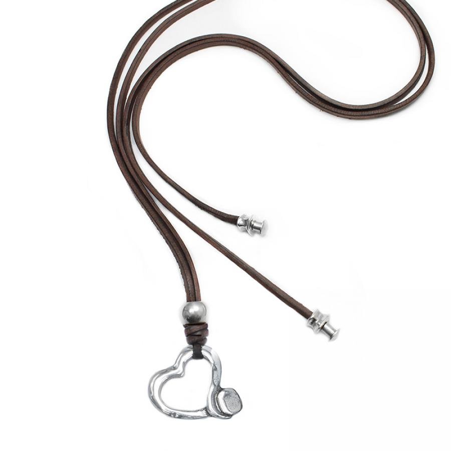 Ketten - Lederkette mit Herz Anhänger K258 - Braun - K258 - Beau Soleil Jewelry