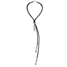 Ketten - Lederkette mit Feder und Münze - Braun - K180 - Beau Soleil Jewelry