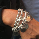 Armbänder - Wickelarmband mit Coins A902 - Schwarz - 902A-18-Schwarz - Beau Soleil Jewelry